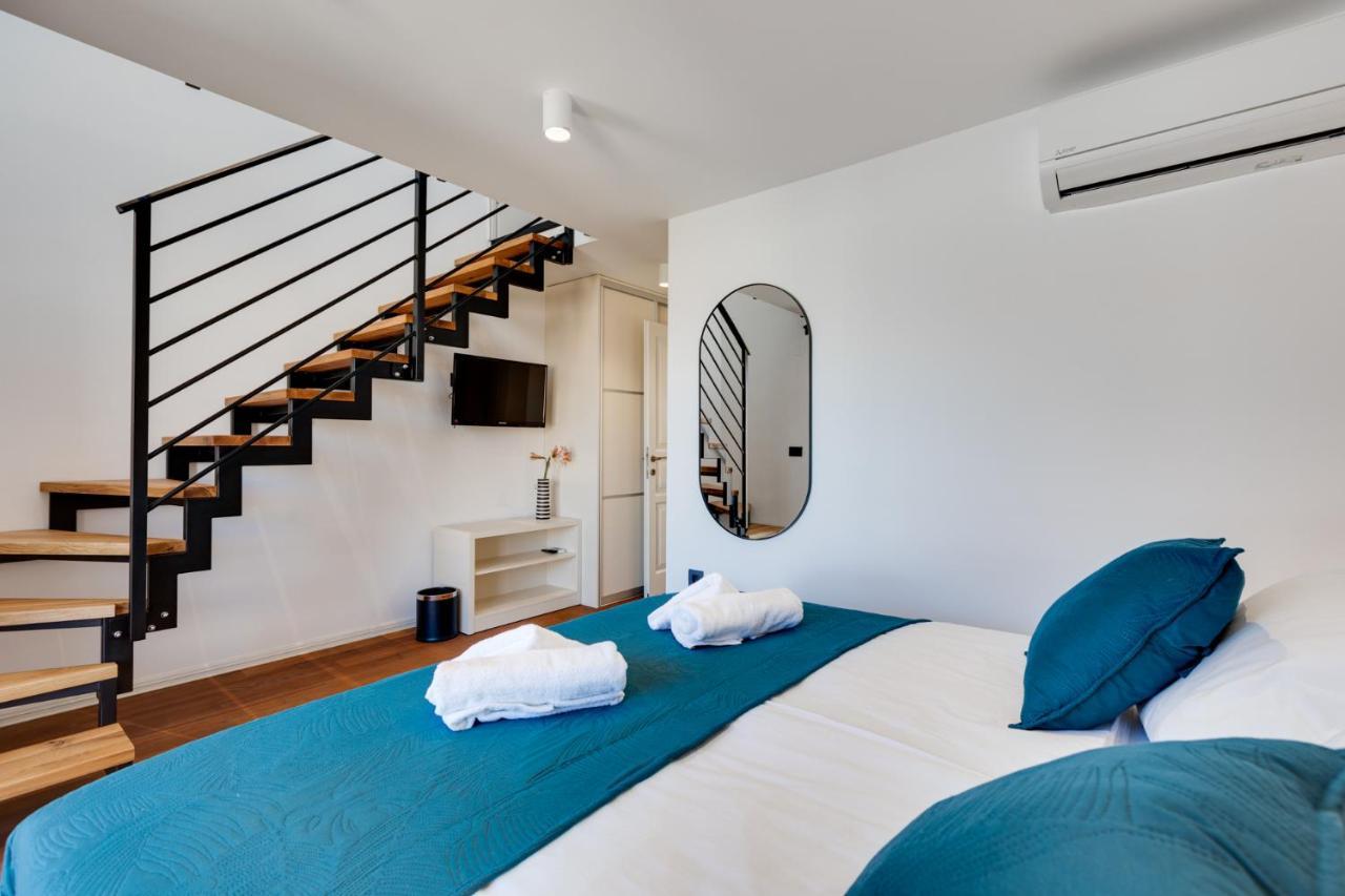 Vila Iris Baska ภายนอก รูปภาพ
